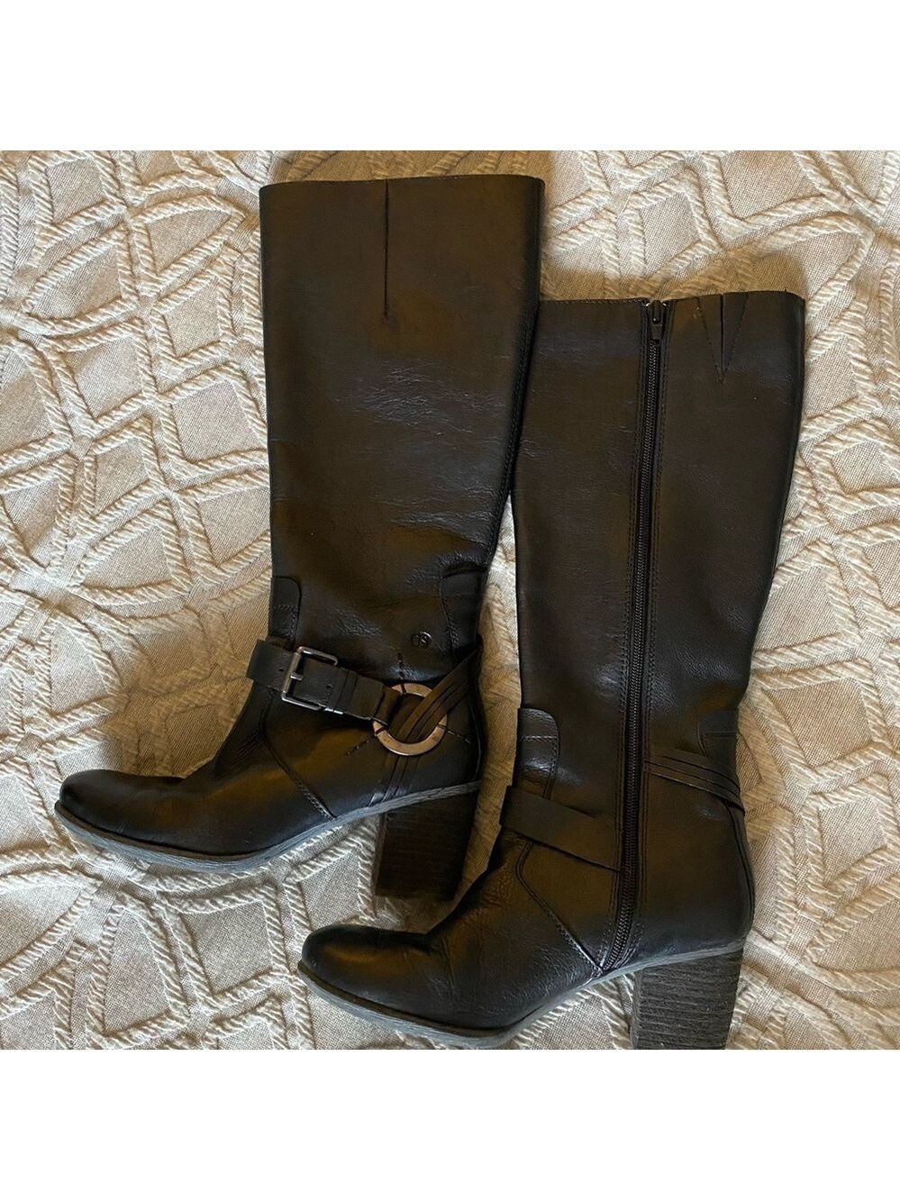 Joseph Siebel Tall boots. Western feel, with zip and stacked heel. 7.5